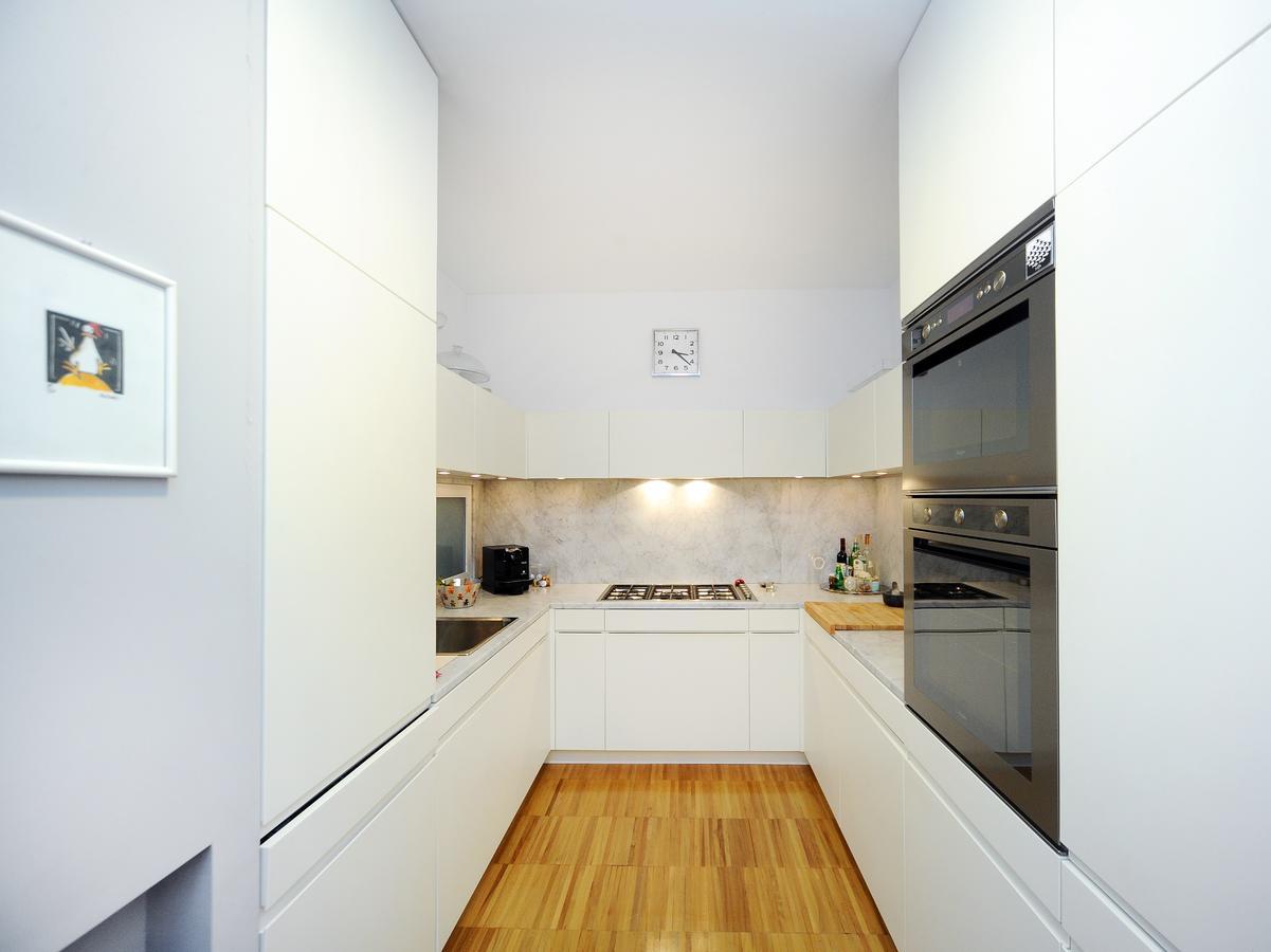 Urban District Apartments - Milan Isola Exclusive 1Br Milão Exterior foto