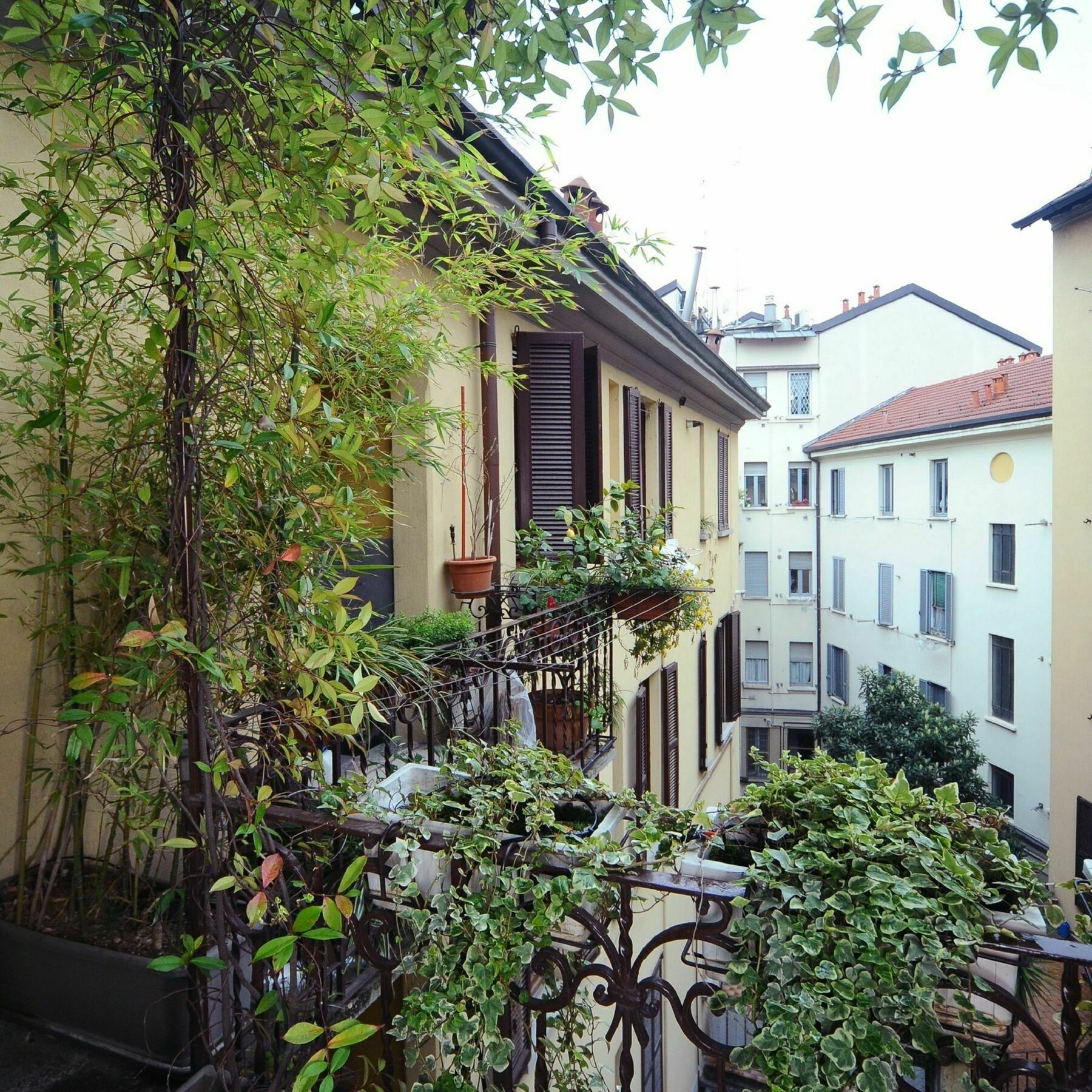 Urban District Apartments - Milan Isola Exclusive 1Br Milão Exterior foto